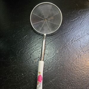 Floral Handled  Spider Strainer Skimmer